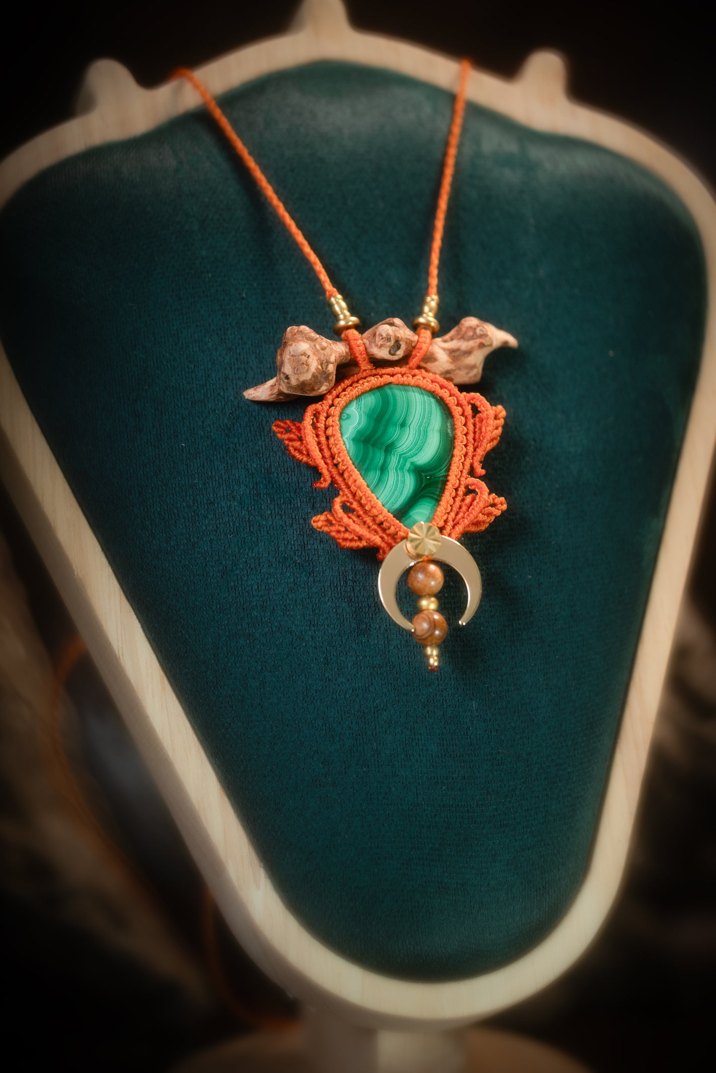 Verdelune - Collier micro macramé malachite