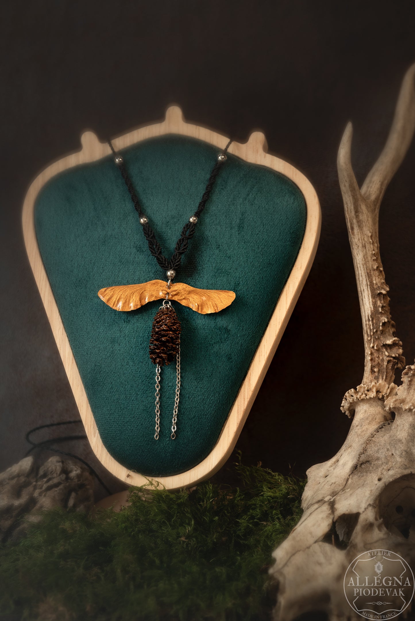 Nalméa Collier samare et fruit d'aulne