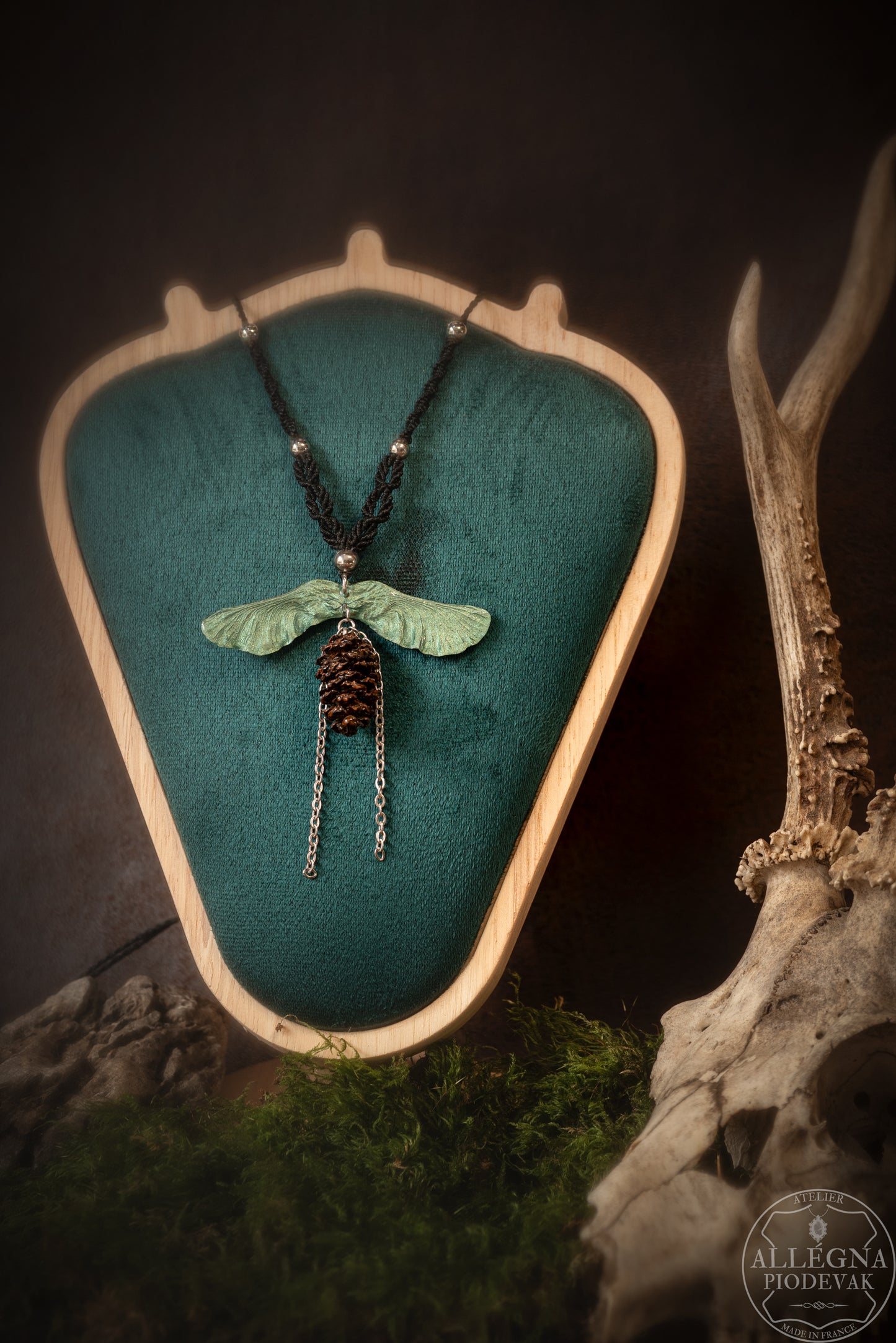 Nalméa Collier samare et fruit d'aulne