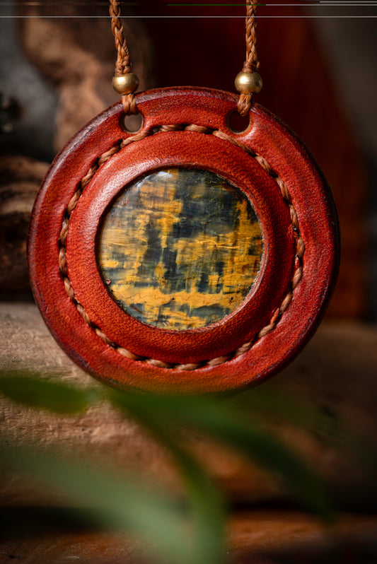 Abby - Collier cuir de vachette et Nellite