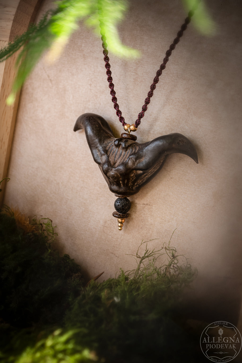 Devilpod - Collier avec cosse du diable