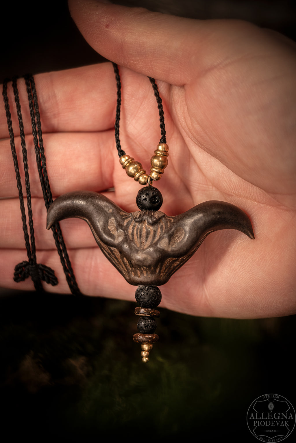 Devilpod - Collier avec cosse du diable