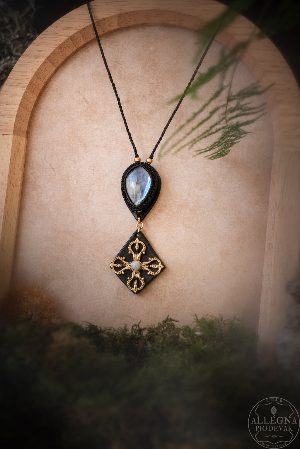 Draklore - Collier péristérite et cuir