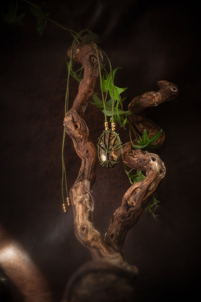 Elara - Collier micro macramé Jaspe Outback