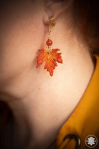 Erable écarlate - Boucles d'oreilles en cuir tannage végétale Piodevak