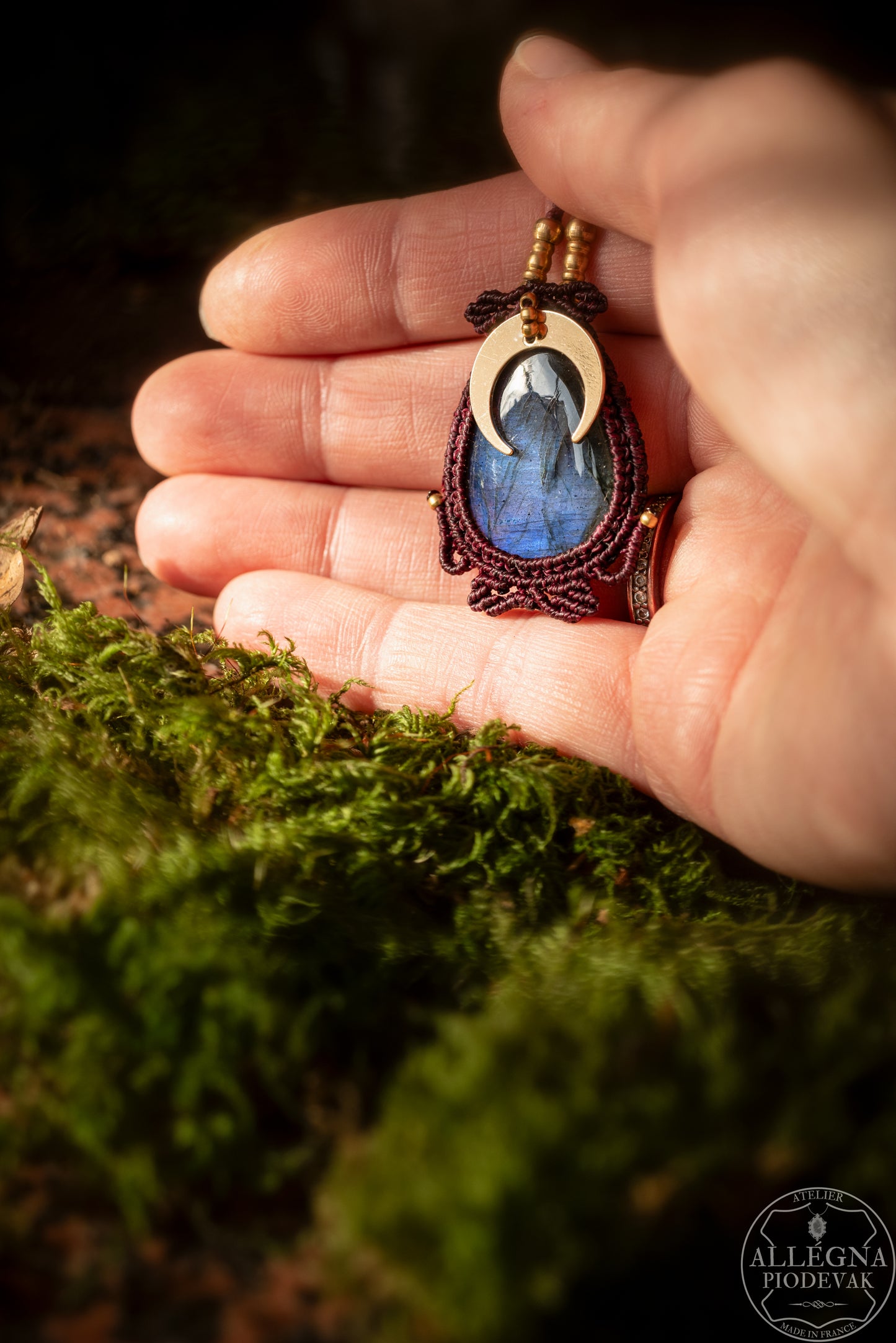 "Lunae" Collier micro macramé labradorite bleue