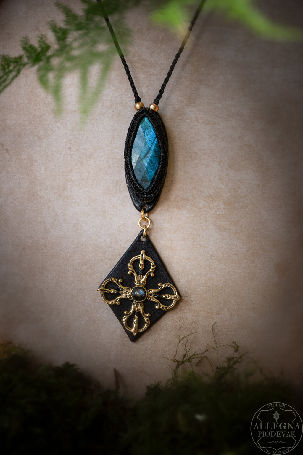 Noctibus - Collier Labradorite facetté et cuir