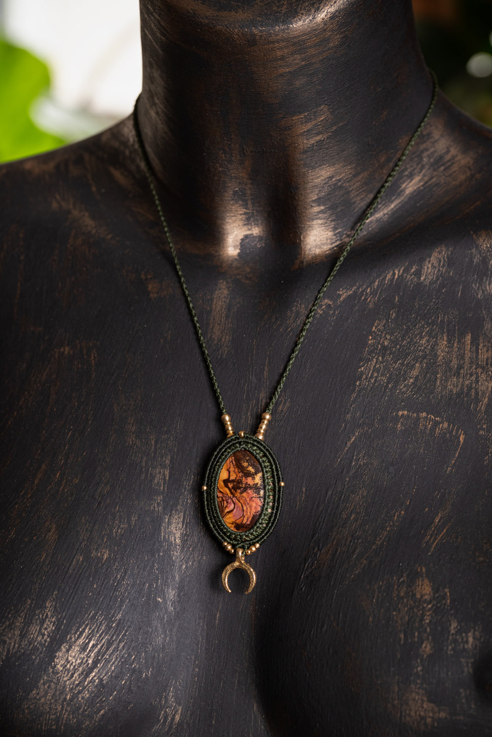 Octubris - Collier micro macramé Jaspe de l'outback