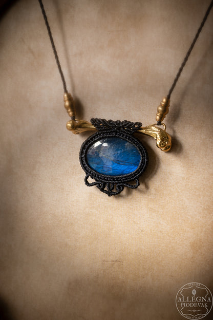 "Labros" Collier micro macramé et labradorite