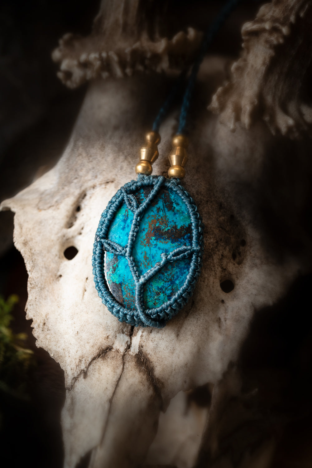 Poséïdon - Collier micro macramé avec Shattuckite