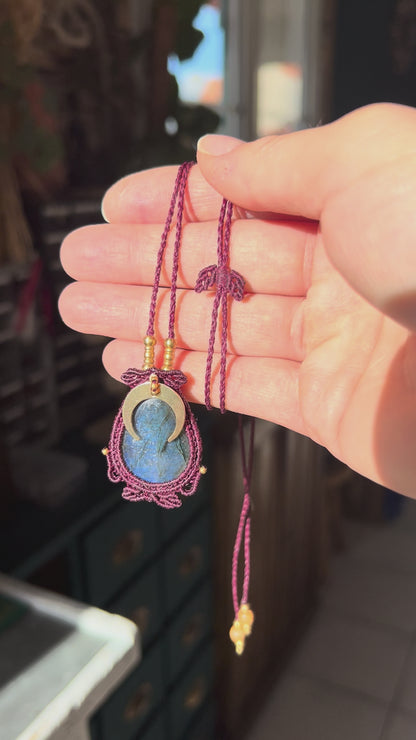 "Lunae" Collier micro macramé labradorite bleue