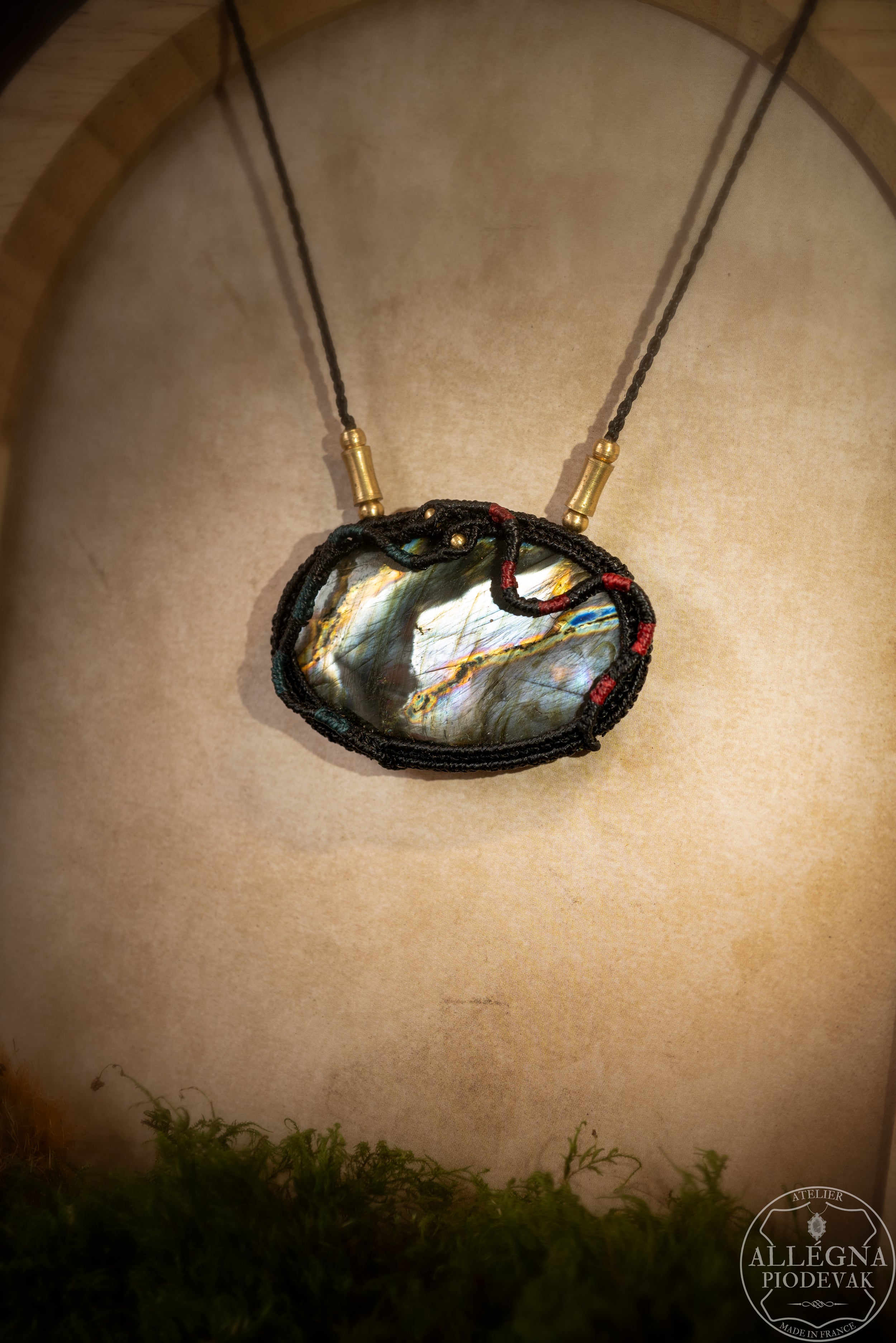 "Serpentare" Collier micro macramé et labradorite allégna