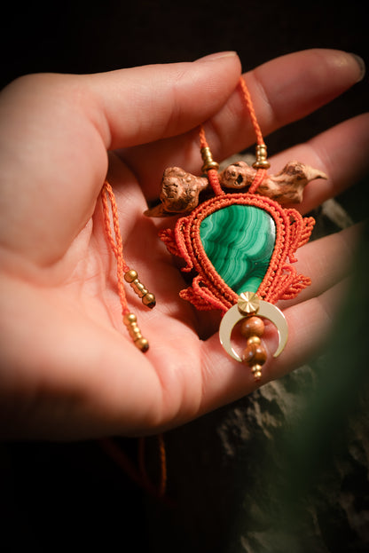 Verdelune - Collier micro macramé malachite