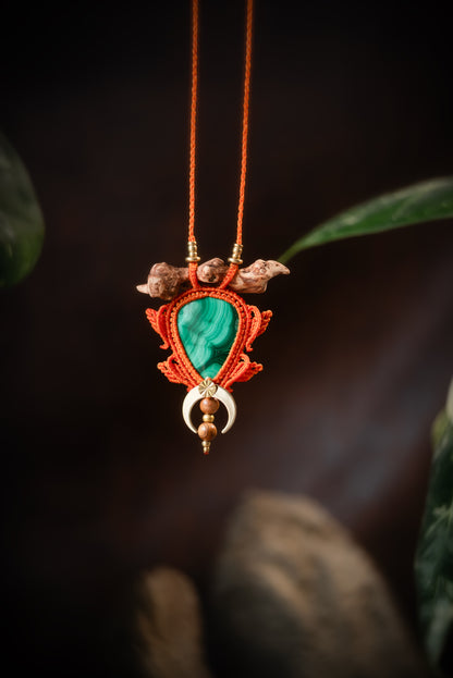 Verdelune - Collier micro macramé malachite